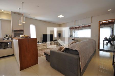 Sala de casa à venda com 2 quartos, 200m² em Vila Medeiros, São Paulo