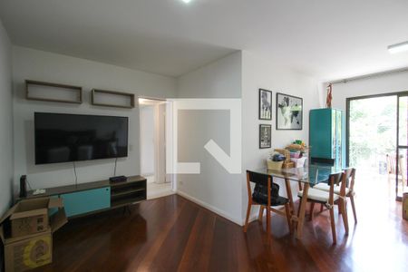 Sala de apartamento para alugar com 3 quartos, 92m² em Moema, São Paulo