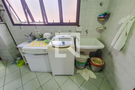 Apartamento à venda com 172m², 4 quartos e 5 vagasÁrea de Serviço