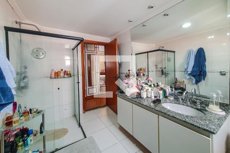 Apartamento à venda com 172m², 4 quartos e 5 vagasBanheiro Quarto - suite 3