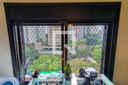 Apartamento à venda com 172m², 4 quartos e 5 vagasQuarto 2