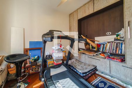 Apartamento à venda com 172m², 4 quartos e 5 vagasQuarto 2