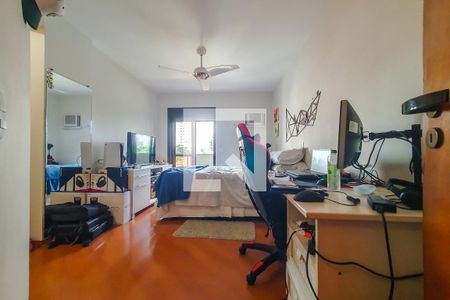 Apartamento à venda com 172m², 4 quartos e 5 vagasQuarto Suite 4