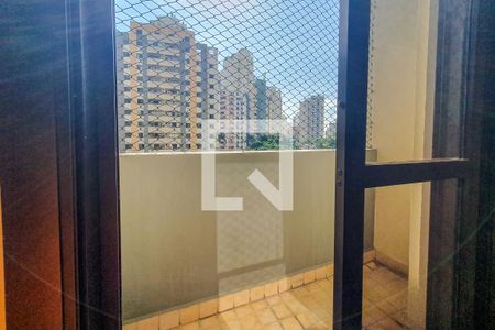 Apartamento à venda com 172m², 4 quartos e 5 vagasSacada Quarto suite 1