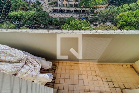 Apartamento à venda com 172m², 4 quartos e 5 vagasSacada Quarto suite 1