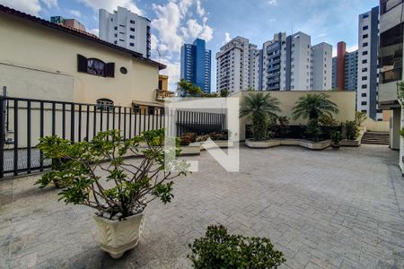 Apartamento à venda com 172m², 4 quartos e 5 vagasÁrea externa