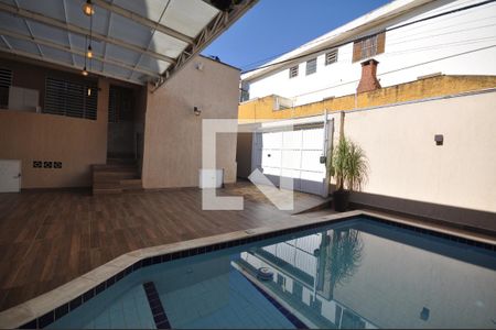 Casa à venda com 500m², 3 quartos e 4 vagasPiscina