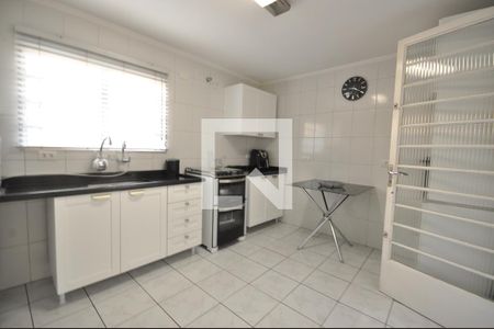 Casa à venda com 500m², 3 quartos e 4 vagasCozinha 1