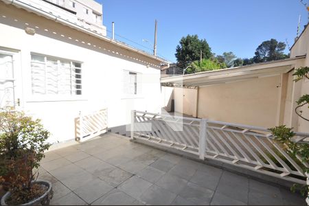Casa à venda com 500m², 3 quartos e 4 vagasQuintal