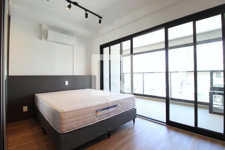 Sala/Quarto de kitnet/studio à venda com 1 quarto, 31m² em Indianópolis, São Paulo