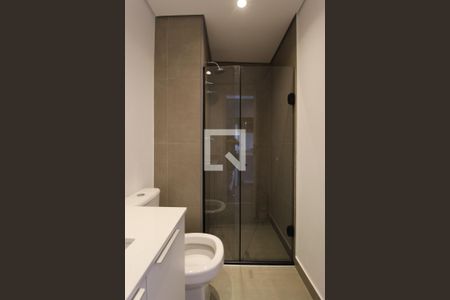 Banheiro de kitnet/studio à venda com 1 quarto, 31m² em Indianópolis, São Paulo