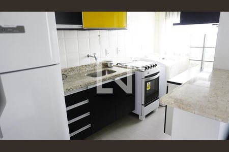 Cozinha  de apartamento para alugar com 2 quartos, 70m² em Jacarepaguá, Rio de Janeiro
