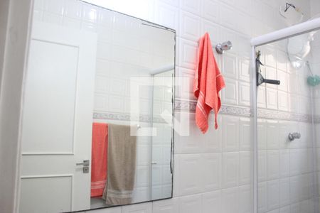 Casa de condomínio à venda com 150m², 3 quartos e 2 vagasBanheiro 1