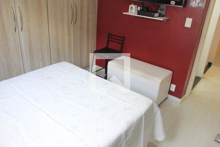 Casa de condomínio à venda com 150m², 3 quartos e 2 vagasQuarto 1