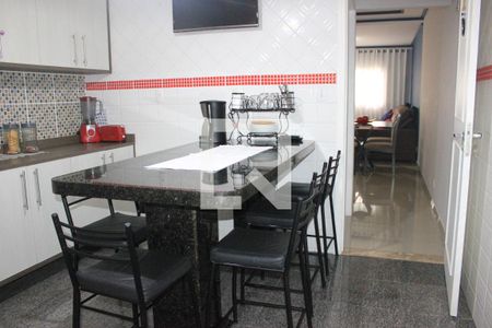 Casa de condomínio à venda com 150m², 3 quartos e 2 vagasCozinha