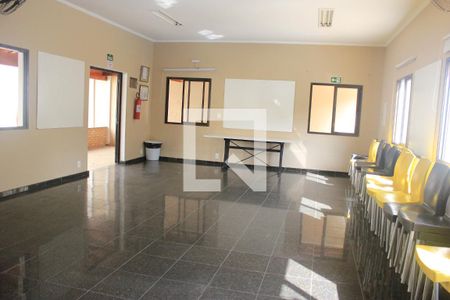 Casa de condomínio à venda com 150m², 3 quartos e 2 vagasÁrea comum - Salão de festas