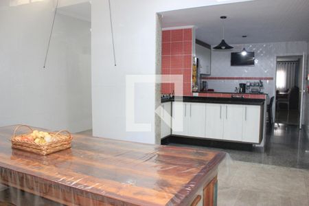 Casa de condomínio à venda com 150m², 3 quartos e 2 vagasEspaço gourmet