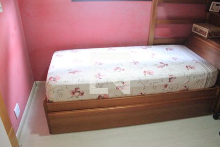 Casa de condomínio à venda com 150m², 3 quartos e 2 vagasQuarto 2