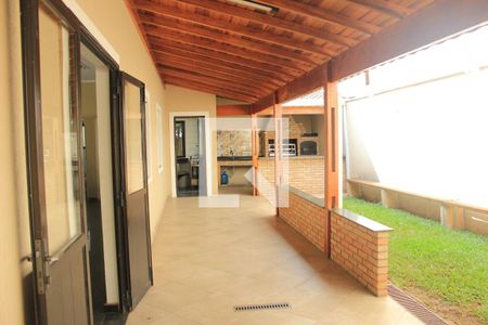 Casa de condomínio à venda com 150m², 3 quartos e 2 vagasÁrea comum - Churrasqueira