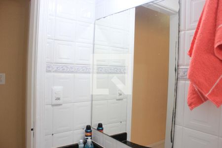 Casa de condomínio à venda com 150m², 3 quartos e 2 vagasBanheiro 1