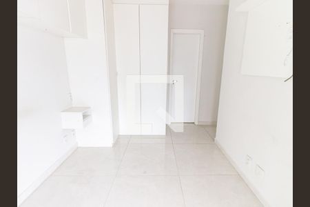 Apartamento para alugar com 79m², 2 quartos e 1 vaga Apartamento para alugar com 79m², 2 quartos e 1 vagaSuíte