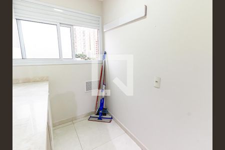 Apartamento para alugar com 79m², 2 quartos e 1 vaga Apartamento para alugar com 79m², 2 quartos e 1 vagaÁrea de Serviço