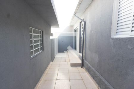 Casa para alugar com 100m², 1 quarto e 1 vaga Casa para alugar com 100m², 1 quarto e 1 vagaQuintal