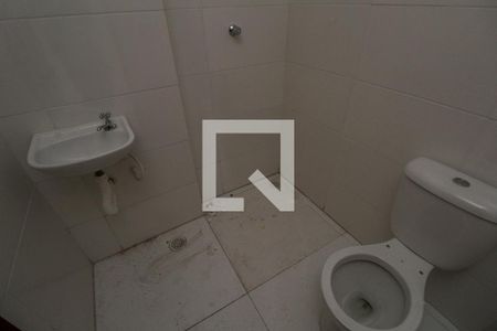 Banheiro de apartamento à venda com 2 quartos, 40m² em Vila Alpina, São Paulo