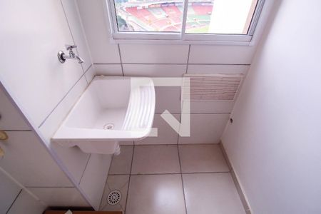 Apartamento à venda com 39m², 2 quartos e sem vaga Apartamento à venda com 39m², 2 quartos e sem vagaÁrea de Serviço