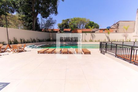 Apartamento à venda com 39m², 2 quartos e sem vaga Apartamento à venda com 39m², 2 quartos e sem vagaÁrea comum - Piscina