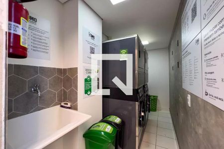 Apartamento à venda com 40m², 2 quartos e sem vagaÁrea comum