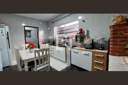 Casa para alugar com 168m², 4 quartos e sem vagaCozinha