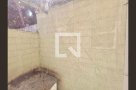 Casa à venda com 200m², 5 quartos e 3 vagas Casa à venda com 200m², 5 quartos e 3 vagasQuarto vista