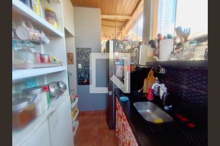 Casa à venda com 200m², 5 quartos e 3 vagas Casa à venda com 200m², 5 quartos e 3 vagasCozinha