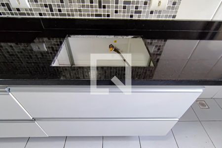 Apartamento para alugar com 67m², 2 quartos e 1 vagacozinha e area de serviço