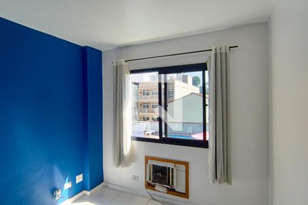 quarto 1 de apartamento para alugar com 2 quartos, 67m² em Pechincha, Rio de Janeiro