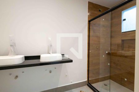 Casa de condomínio à venda com 260m², 3 quartos e 3 vagasBanheiro da Suíte 1