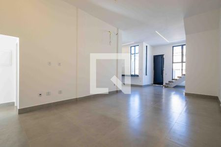 Casa de condomínio à venda com 260m², 3 quartos e 3 vagasSala