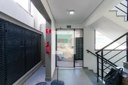 Apartamento à venda com 46m², 2 quartos e 1 vagaÁrea comum - Entrada