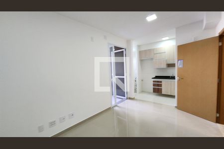 Sala de apartamento para alugar com 2 quartos, 77m² em Horto Florestal, Jundiaí
