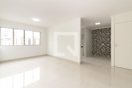 Sala de apartamento à venda com 3 quartos, 105m² em Moema, São Paulo