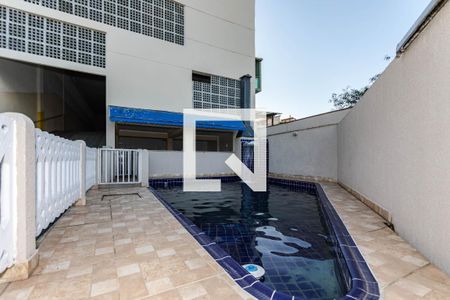 Apartamento para alugar com 72m², 2 quartos e 1 vaga