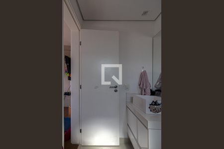 Apartamento à venda com 96m², 2 quartos e 2 vagasbanheiro da suíte1_4