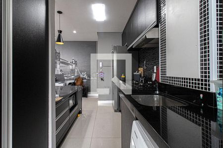 Apartamento à venda com 96m², 2 quartos e 2 vagascozinha e área de serviço compartilhadas_4