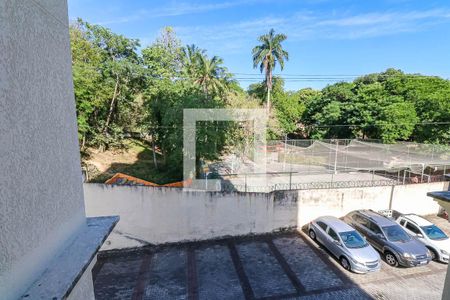 Sala vista  de apartamento para alugar com 2 quartos, 47m² em Barreto, Niterói