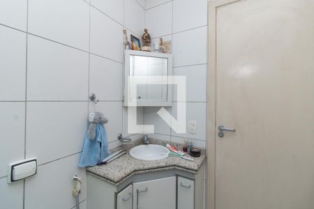 Banheiro da Suíte 1 de casa à venda com 3 quartos, 400m² em Vila Califórnia, São Paulo