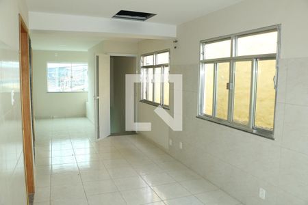 Apartamento para alugar com 2 quartos, 65m² em Comendador Soares, Nova Iguaçu