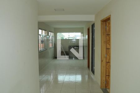 Sala  de apartamento para alugar com 2 quartos, 65m² em Comendador Soares, Nova Iguaçu