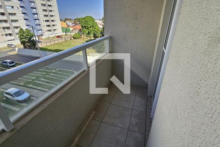 Sacada de apartamento para alugar com 2 quartos, 57m² em Jardim Campos Verdes, Hortolândia