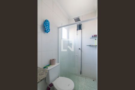 Banheiro de apartamento à venda com 2 quartos, 100m² em Vila Alzira, Santo André